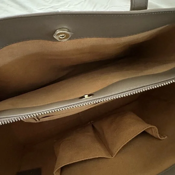 Freja Paloma Tote - Taupe - Picture 5 of 9